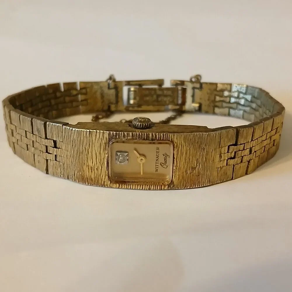 Parts/Repair VTG 80s Wittnauer Quartz Gold Tone Diamond Accent Bark Texture